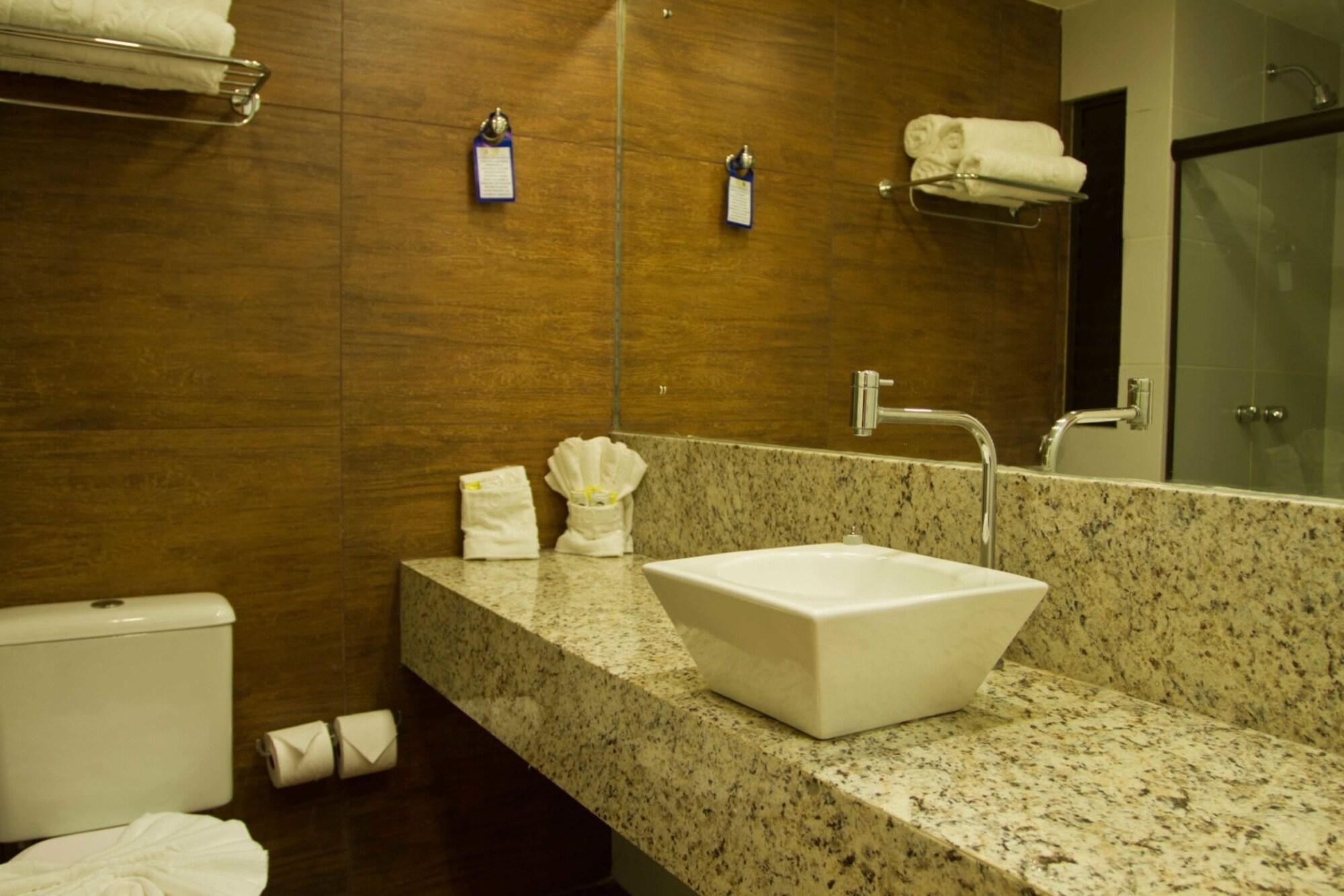 Hotel Canarius De Gravata ภายนอก รูปภาพ